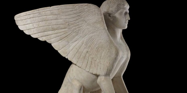 Marble sphinx from Italy (AD